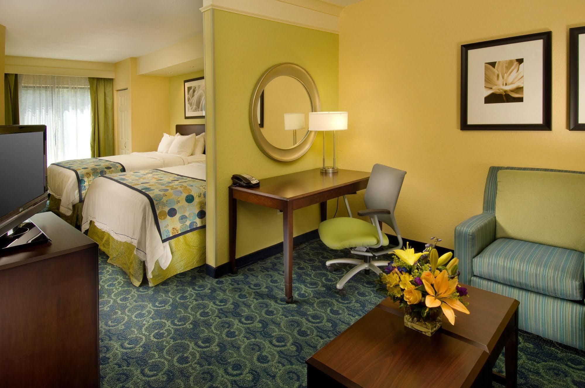 Springhill Suites By Marriott Jacksonville North I-95 Area Exterior foto